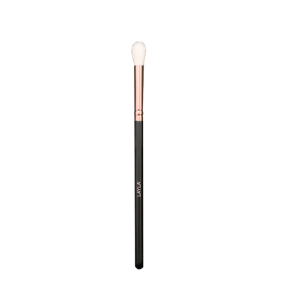 E111 - CREASE BRUSH - LAYLA Cosmetics